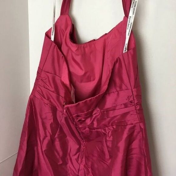 David's Bridal Pink Halter Dress NWT - 14 - Picture 8 of 8